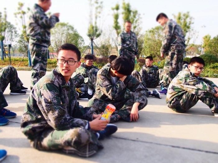 高一（12）班_偷得浮生半日闲
