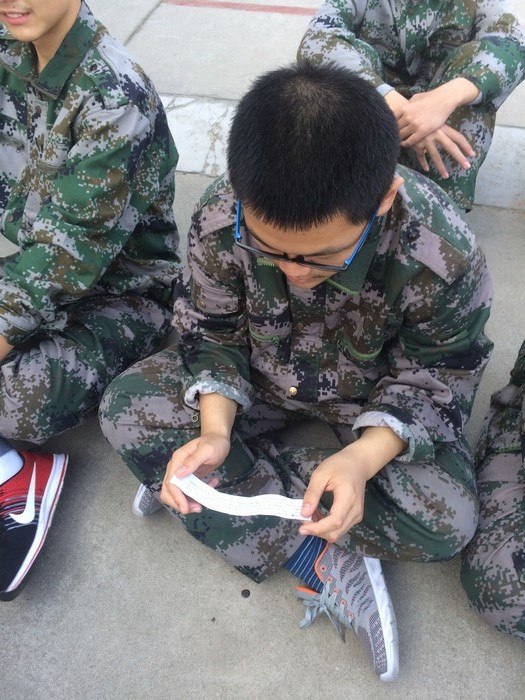 高一5班：大型家书阅读现场