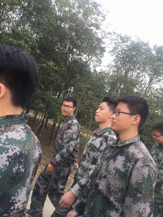 高一（10）班_【迷你长征】