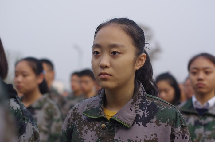高一八班{瞧~他们严肃的脸}