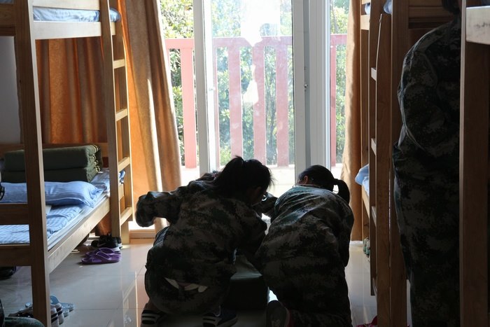高一七班：军训第一天