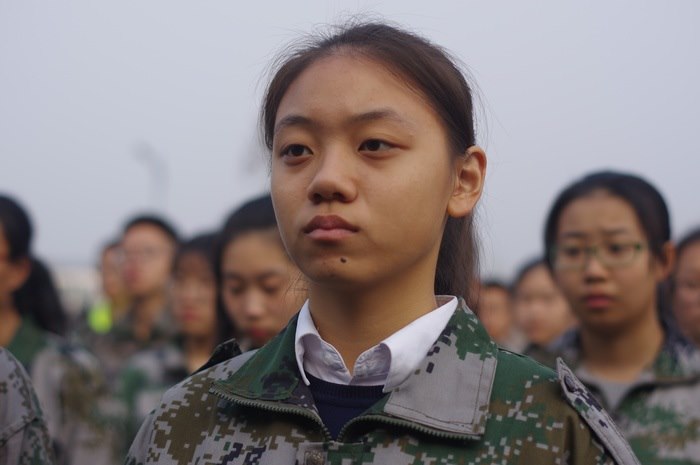 高一八班{瞧~他们严肃的脸}