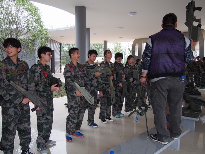 高一（12）班_小兵们集合~整装待发