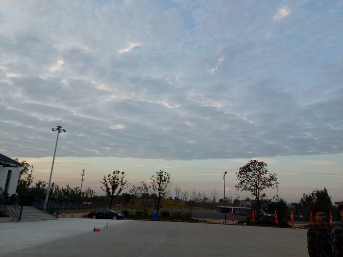 高一（1）班__战地长空