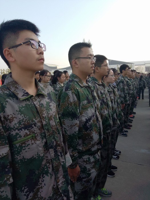高一（1）班__军训随想撷英第三弹