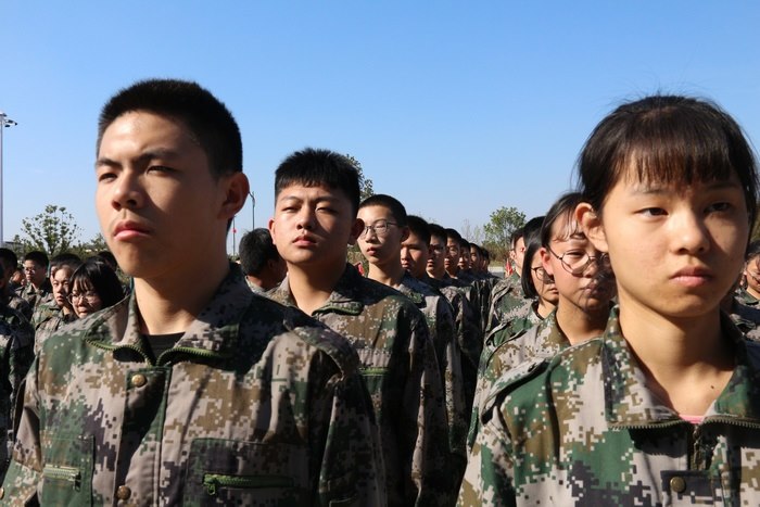 高一七班：快来找娃吧