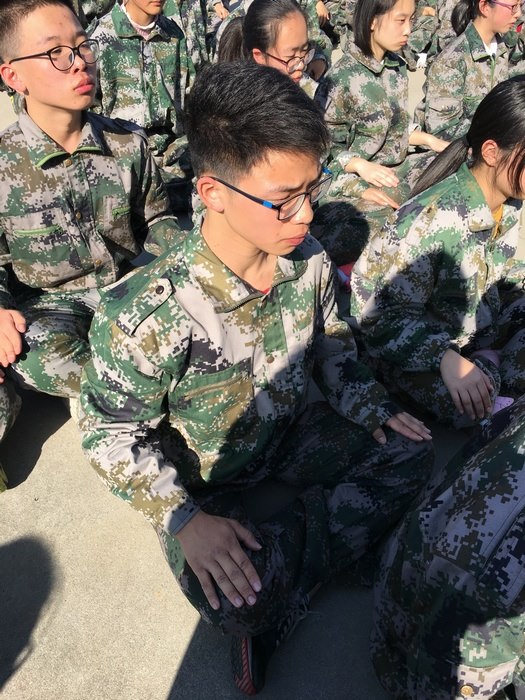 高一八班：初来乍到