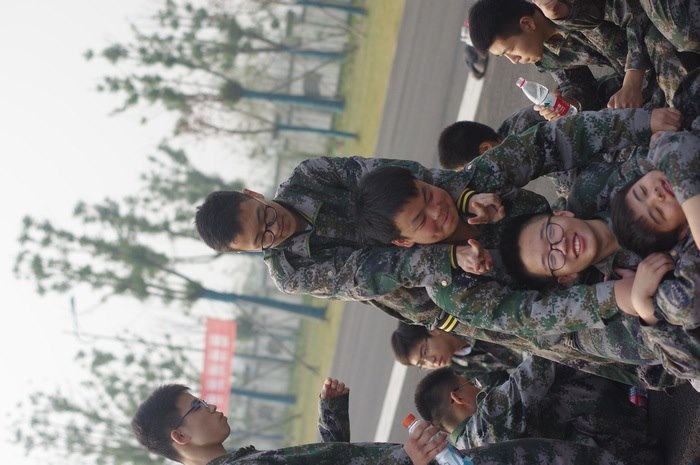 高一八班{休息时间乐一乐}