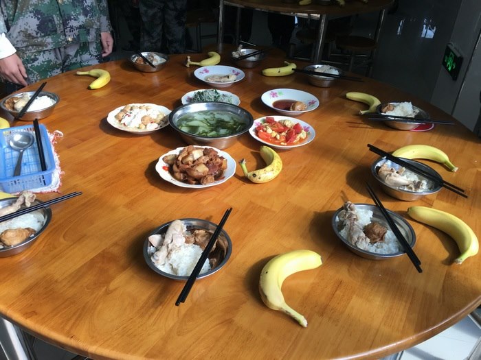 高一八班{未来会怀念的大锅饭}