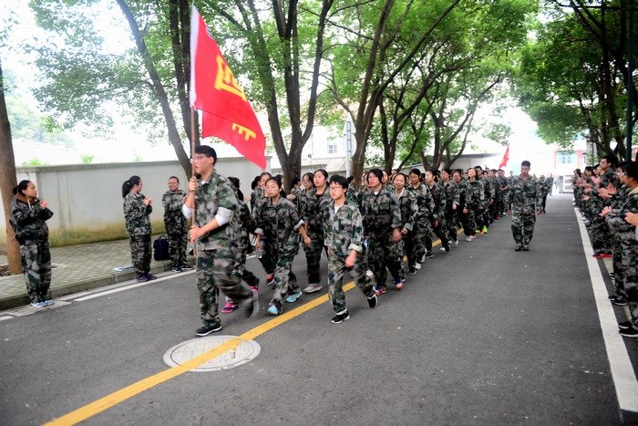 万里长征路，从走好十公里开始