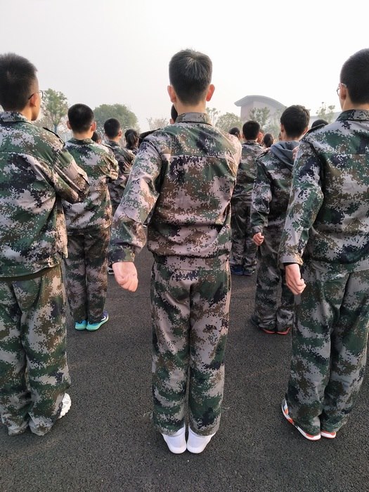 高一（9）班_【找娃（男兵篇1）】