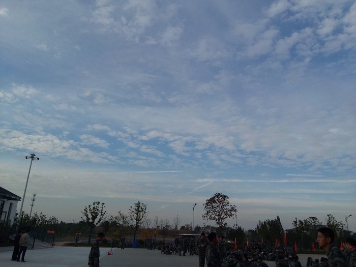 高一（1）班__战地长空