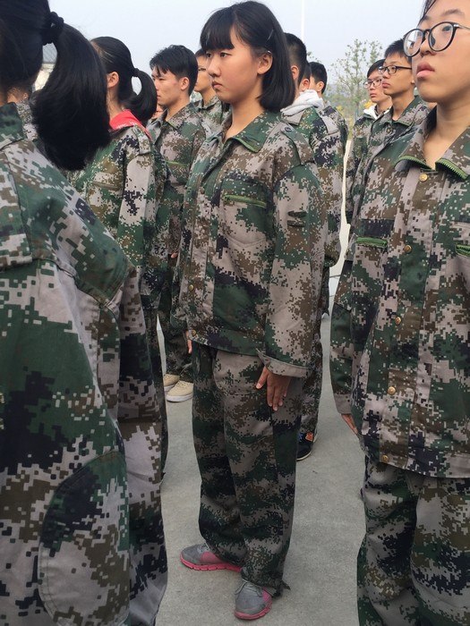 高一（10）班_【一身正气】