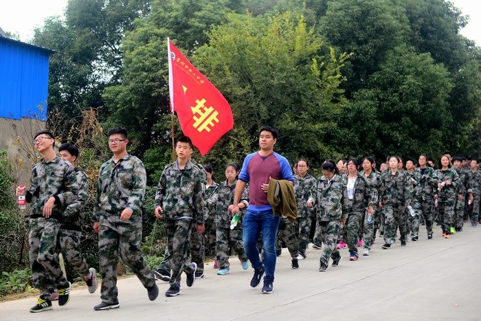 万里长征路，从走好十公里开始