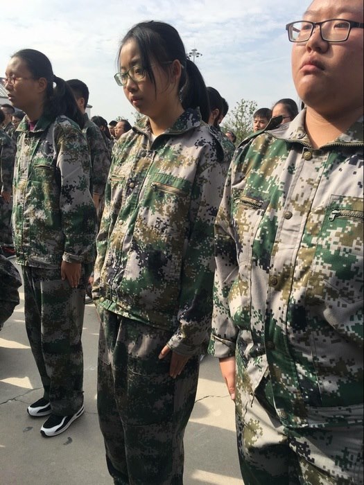 高一八班{11.6午后开始挥洒汗水啦～}