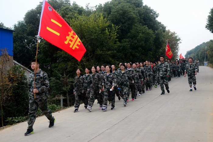 万里长征路，从走好十公里开始