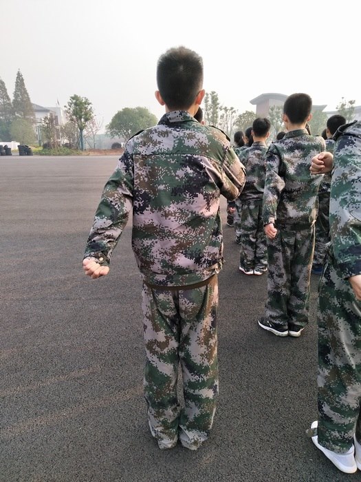 高一（9）班_【找娃（男兵篇1）】