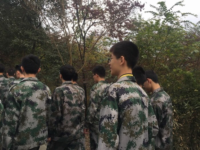 高一（10）班_【迷你长征】