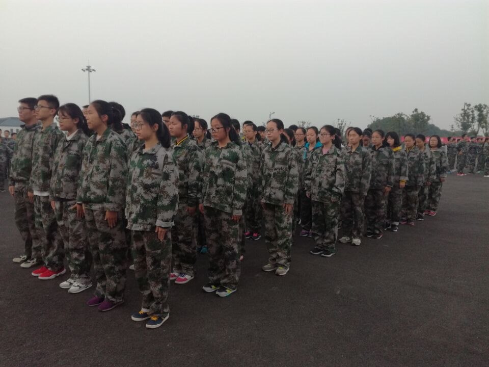 高一（11）班_早起训练啦
