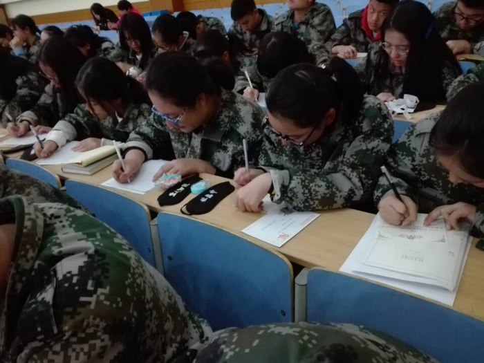 高一6班：一封家书