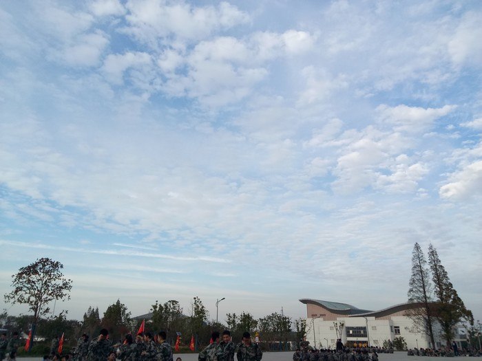 高一（1）班__战地长空
