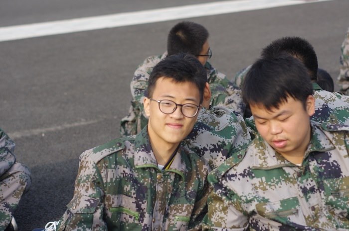 高一八班{休息时间乐一乐}