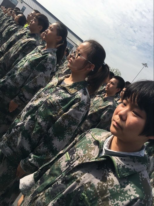 高一八班{11.6午后开始挥洒汗水啦～}