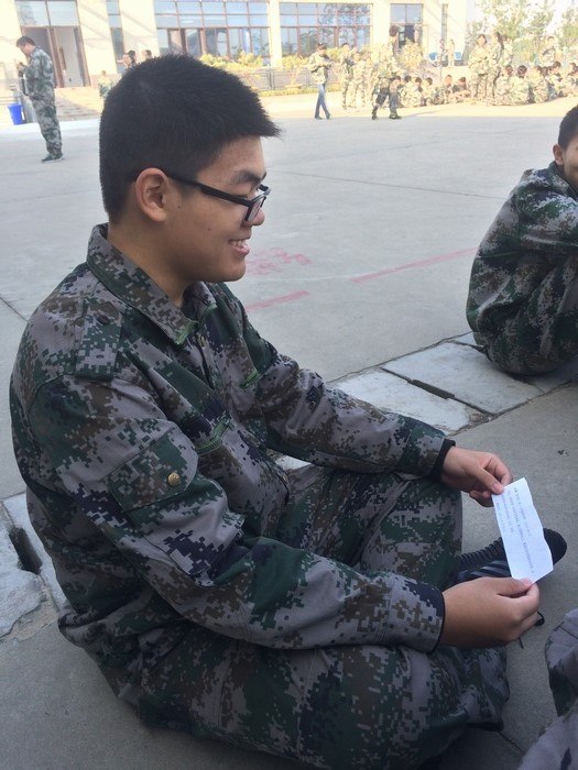 高一5班：大型家书阅读现场