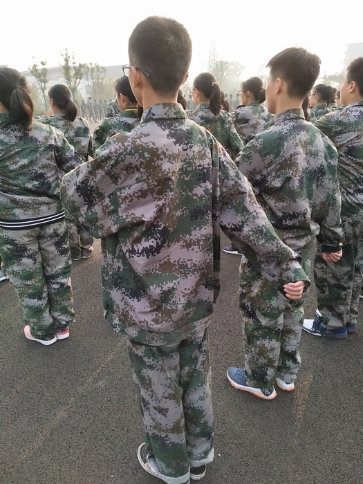 高一（9）班_【找娃（男娃篇2）】