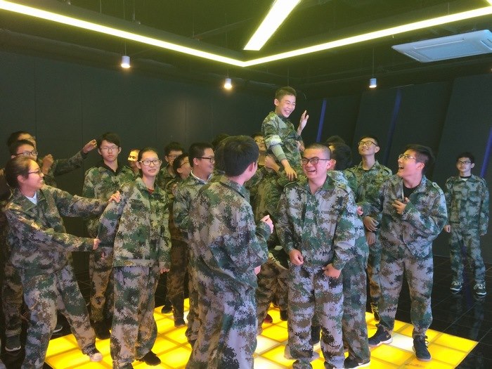 高一创3班：生命法制教育