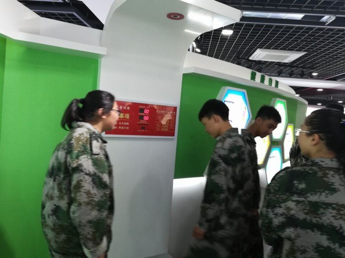 高一（2）班_生命教育and法制教育