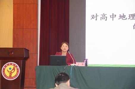 阳春四月泰州之行，课题研修助力教研-李万龙工作室泰州之行