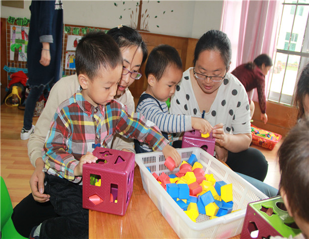 2018.5.5 龙贝贝早教园之四：早教活动精彩多 亲子互动乐融融4.jpg