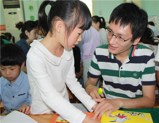 2017.5.26龙幼 龙幼嬉夏季：书香龙幼，与书为友5.jpg