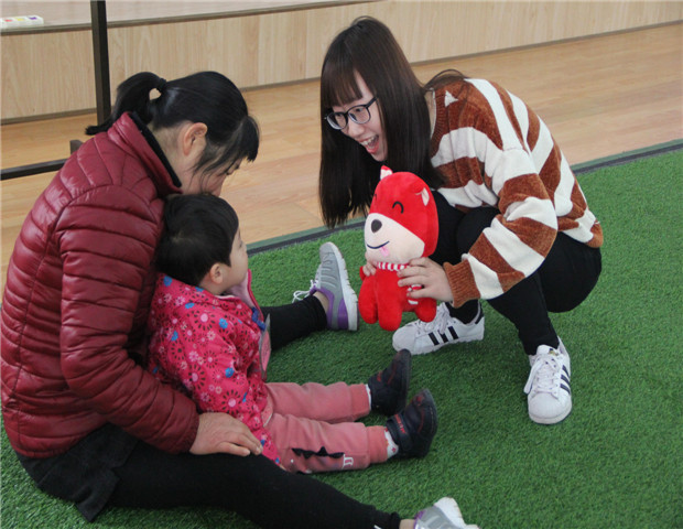 2018.3.24 龙贝贝早教园之二：春天真美丽2.jpg