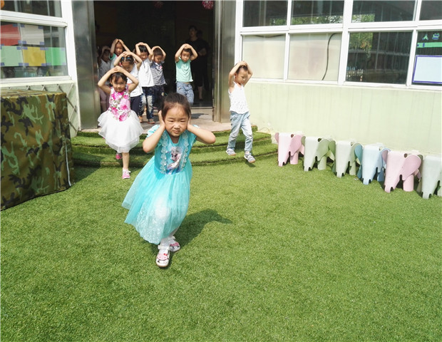 2017.6.9 龙幼安全工作之三：防震减灾 警钟长鸣2.jpg