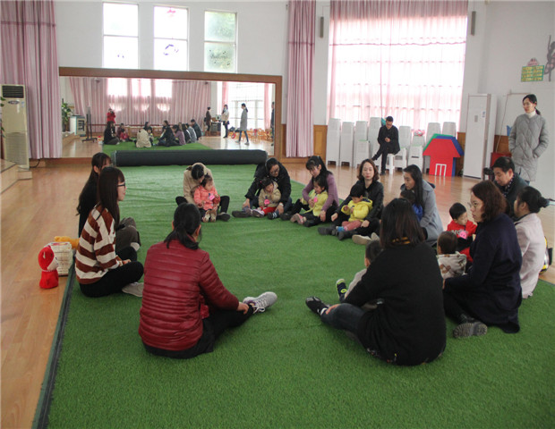 2018.3.24 龙贝贝早教园之二：春天真美丽1.jpg