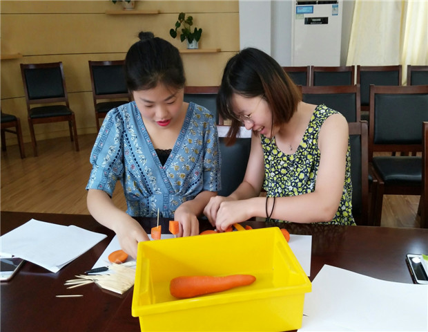 2017.7.3 龙幼教师成长之三十：专业引领 梦想起航2.jpg