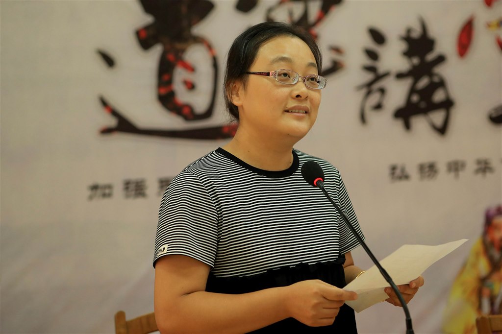 调整大小 BC6I6595_爱奇艺.jpg 调整大小 BC6I6595_爱奇艺.jpg
