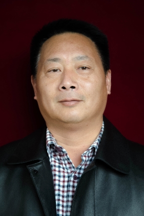 丁益新.jpg