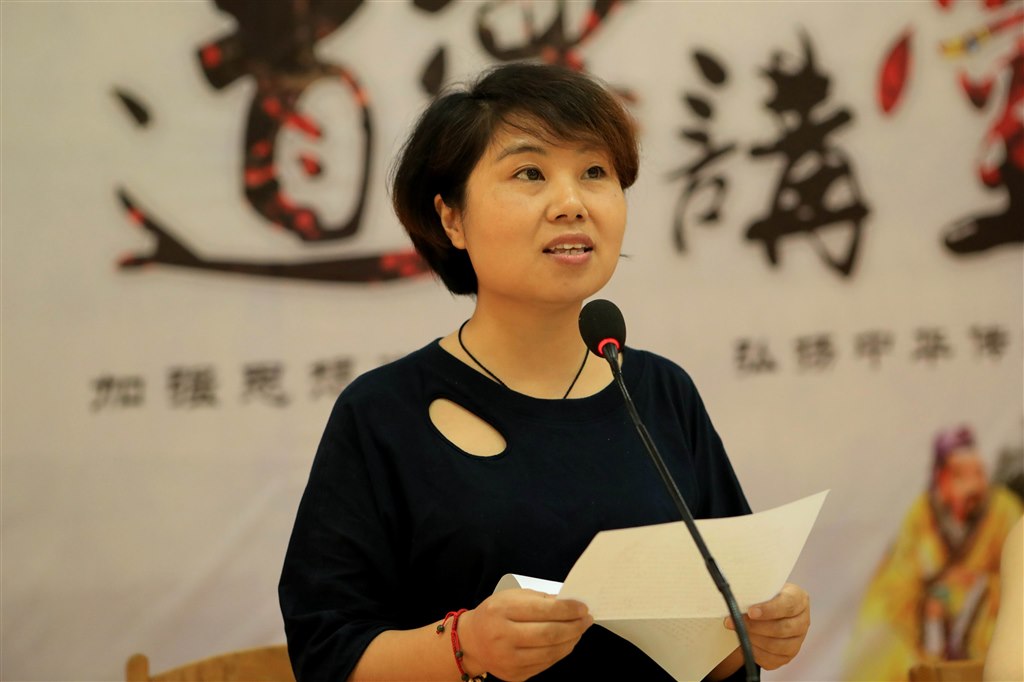 调整大小 BC6I6587_爱奇艺.jpg 调整大小 BC6I6587_爱奇艺.jpg