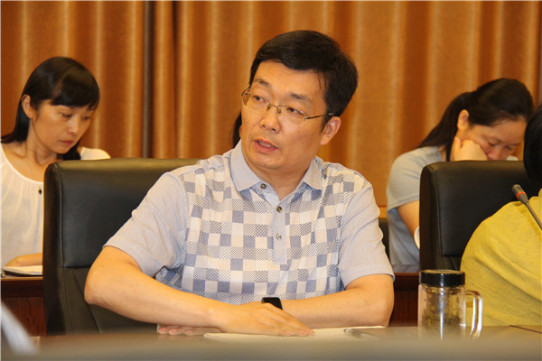 洛阳小学召开新学期学校行政扩大会议 (19).jpg