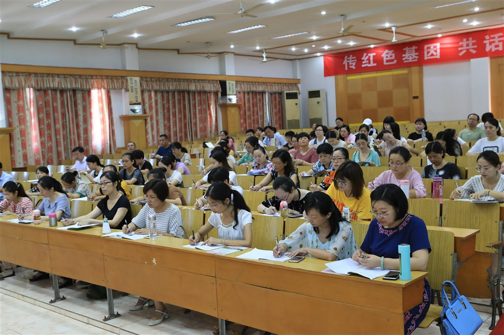 BC6I6831_爱奇艺.jpg BC6I6831_爱奇艺.jpg