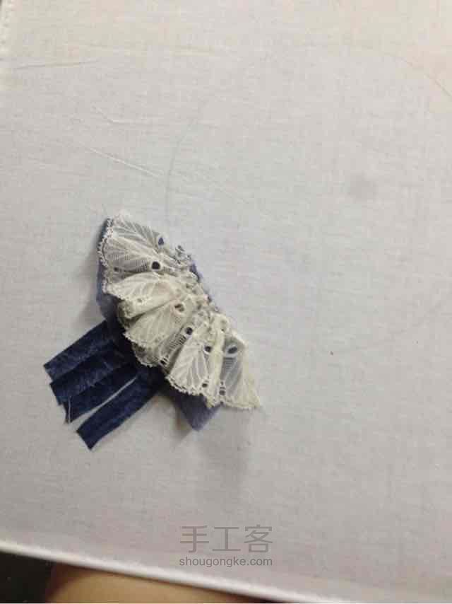 废物利用—牛仔裤变身装饰画。 第14步