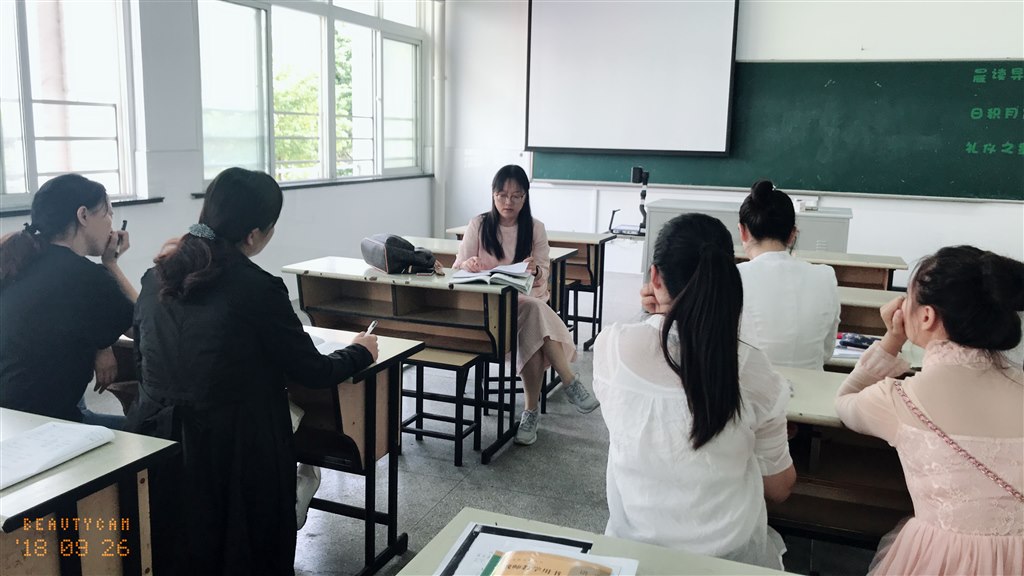 王老师.jpg