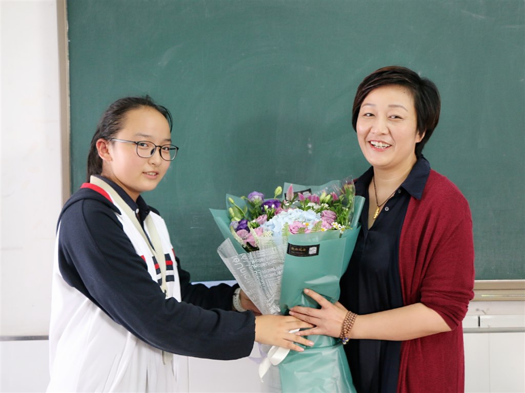 01八1.jpg