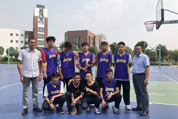 IMG_1932.JPG IMG_1932.JPG