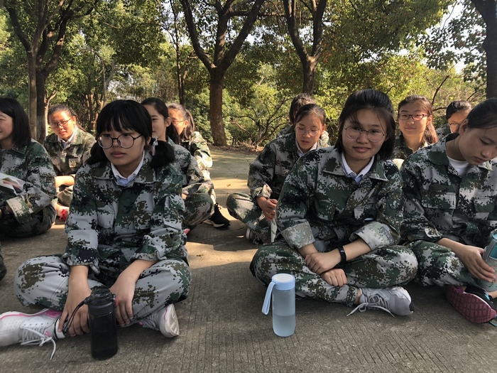QQ图片20181011140937.jpg