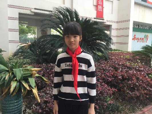五5  王霏.JPG