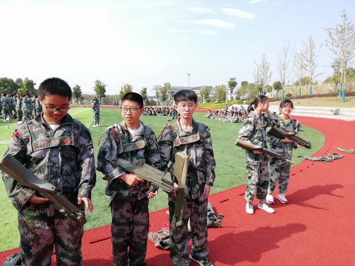 QQ图片20181012140101.jpg